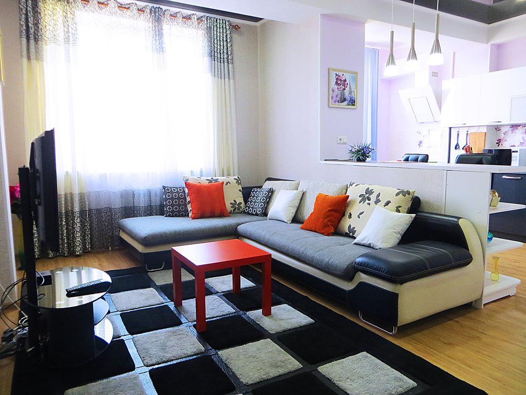 Bishkek Flatlux Apartments Exterior foto